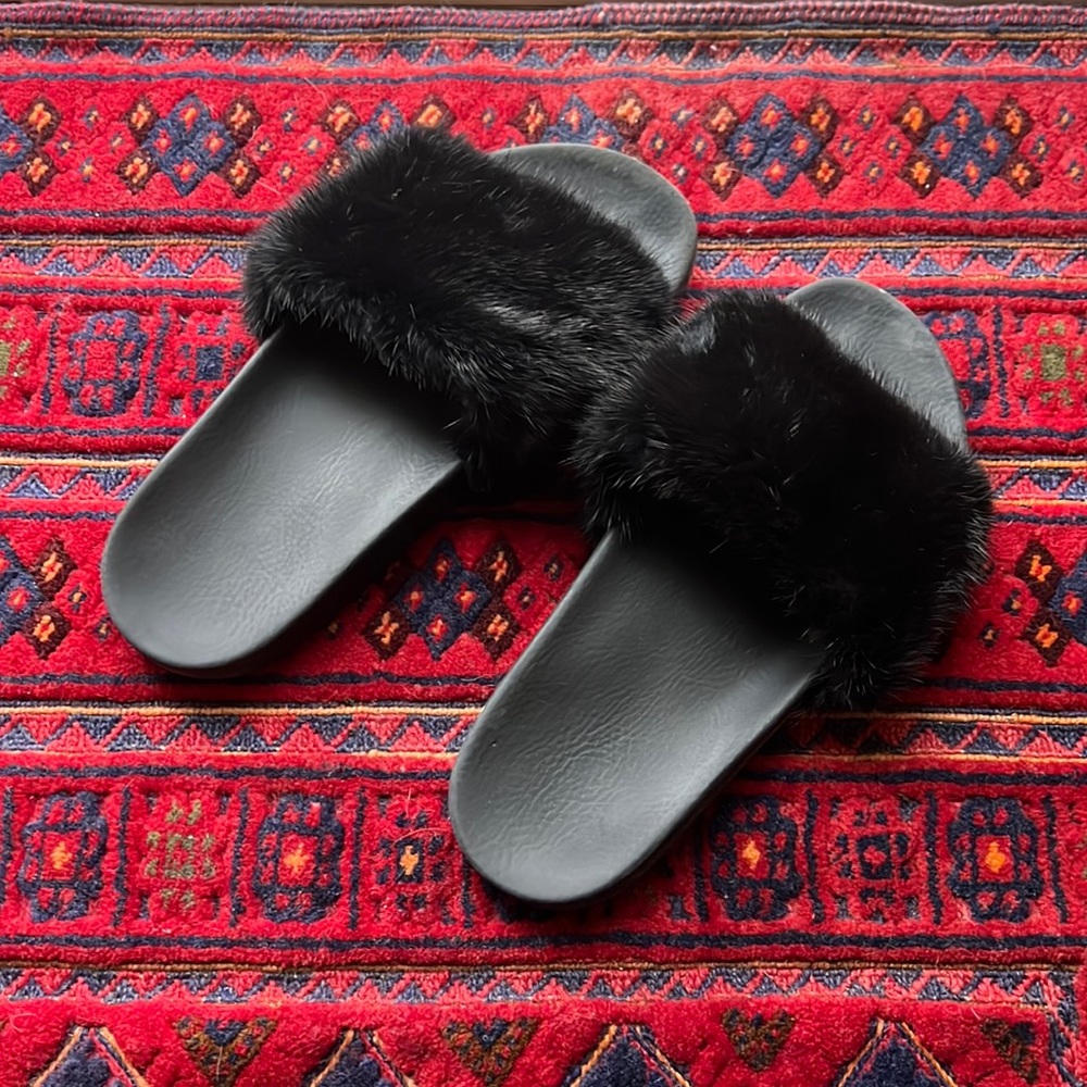 Givenchy mink fur slide